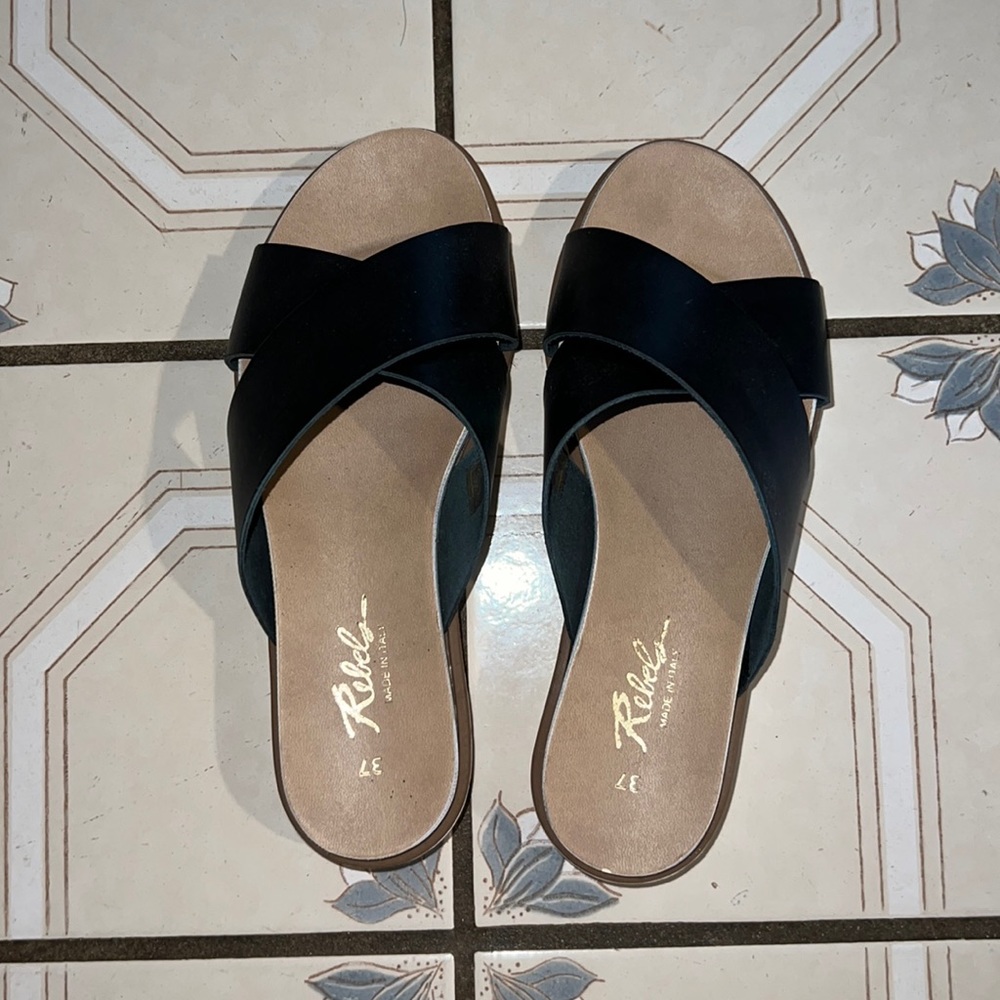 Rebels Wedge Sandals